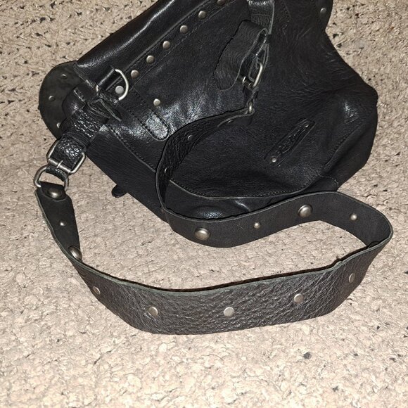 LUCKY BRAND Large Black Leather Saddlebag Studded Shoulder/XBody-Excellent - Picture 9 of 9